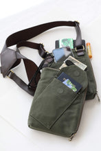 Load image into Gallery viewer, Classic Canvas Shoulder Bag 